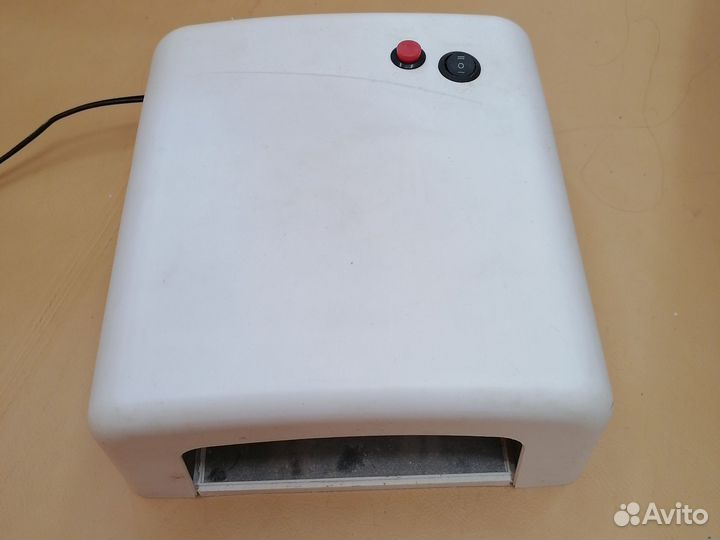 Лампа для маникюра