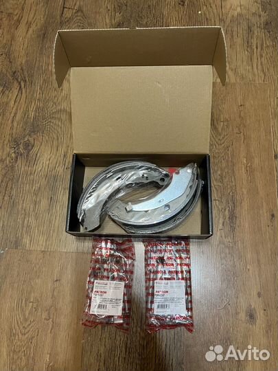 Skoda rapid/VW Polo Задние колодки+ремкомплект