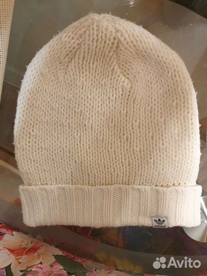 Шапка Adidas размер 54, белая