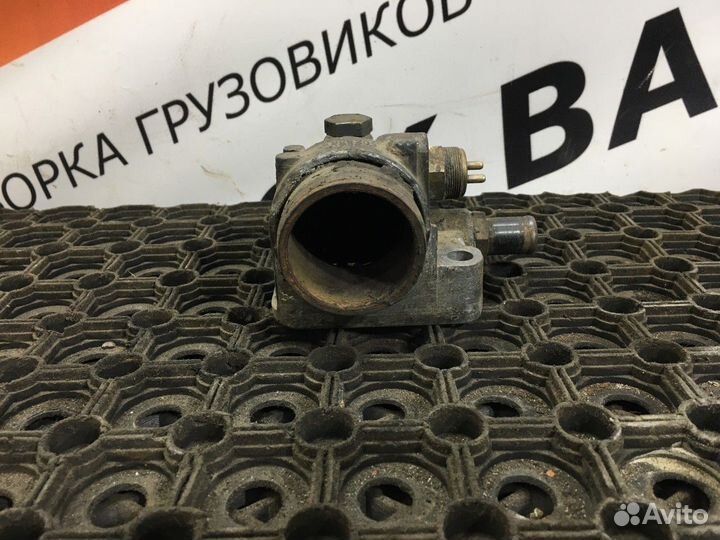 Корпус термостата Mercedes-Benz Atego