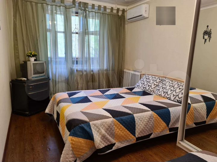 2-к. квартира, 52 м², 2/9 эт.