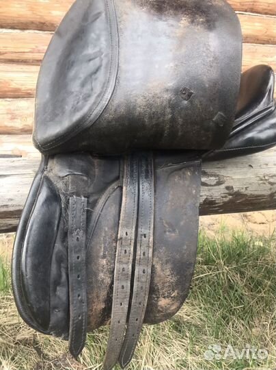 Седло для лошади