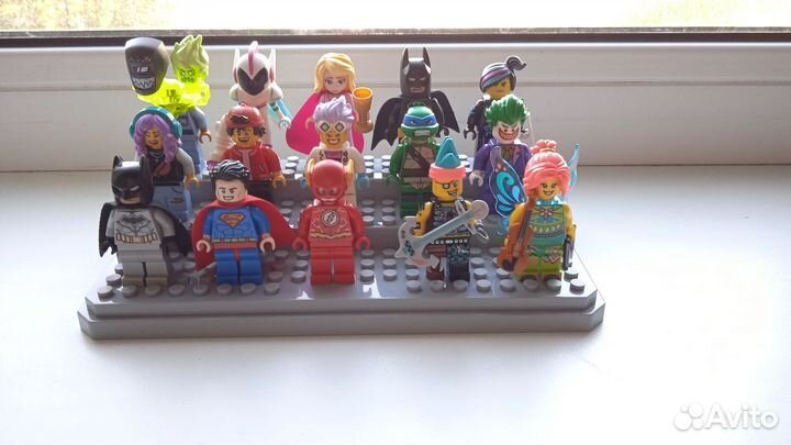 Lego minifigures