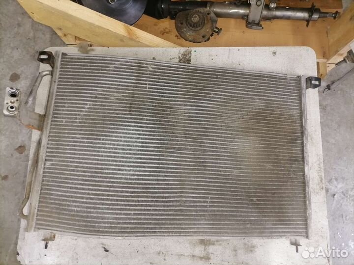 Радиатор кондиционера Opel Omega B