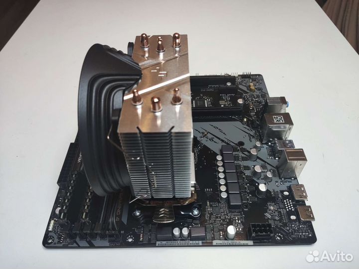 Комплект: Ryzen 5600X, B550, 16Gb, кулер