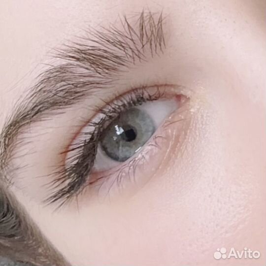 Модель на Наращивание ресниц