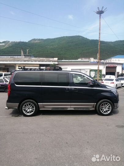 Hyundai Grand Starex 2.5 AT, 2019, 65 000 км