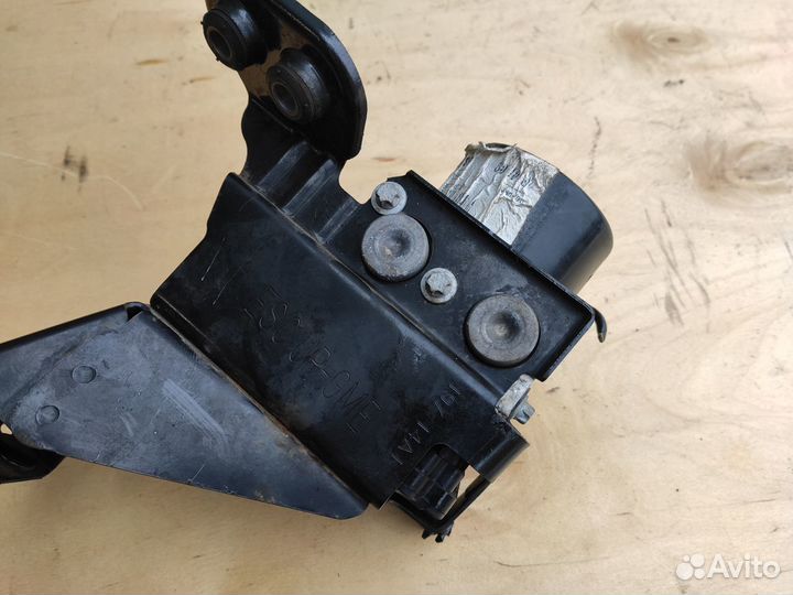 Блок ABS AMX 13440100 на Opel Astra J Zafira C