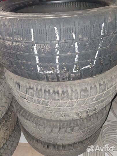 Toyo Observe GSi-5 215/55 R17 98Q