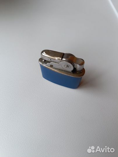 Зажигалка бензиновая китайская