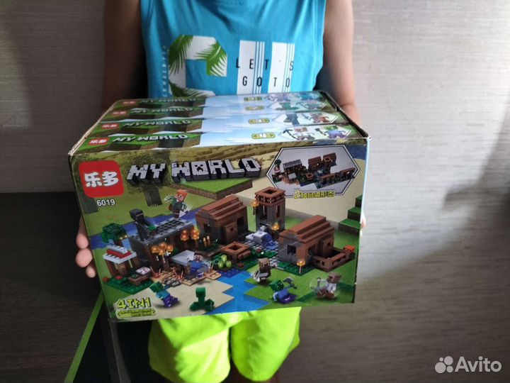 Lego Minecraft не оригинал набор