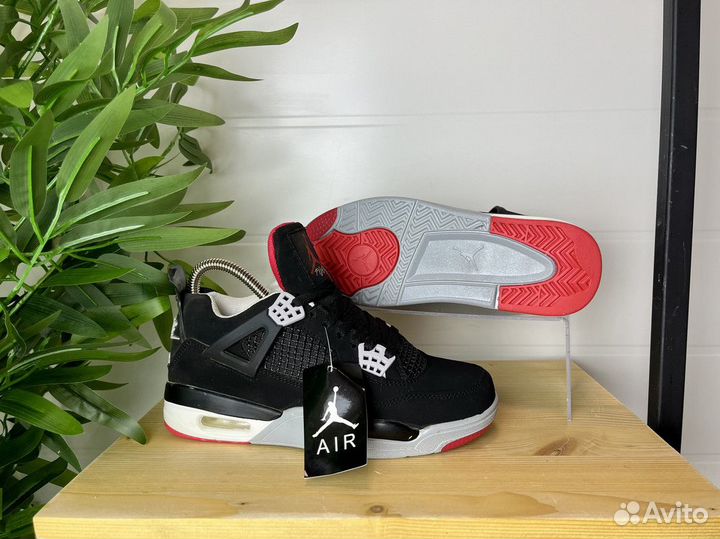 Кроссовки мужские Nike Air Jordan 4 retro