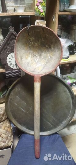 Огромная деревянная ложка