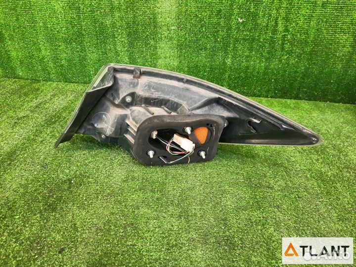 Фонарь задний левый mazda atenza