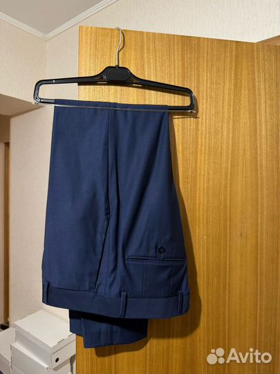 Мужской классический костюм 52 54 радмер Mango