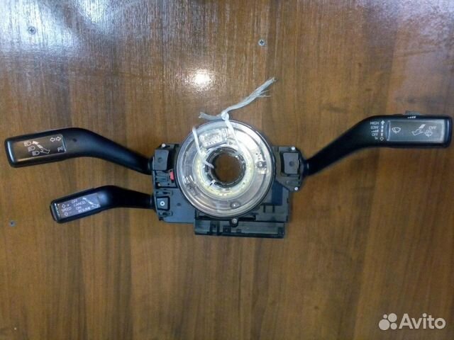 Переключатель подрулевой Volkswagen Passat 6