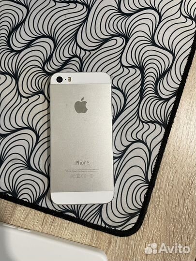 iPhone 5S, 16 ГБ