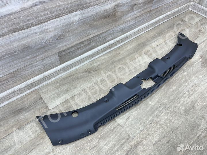 Накладка замка капота Kia Ceed 1 (2006-2010)