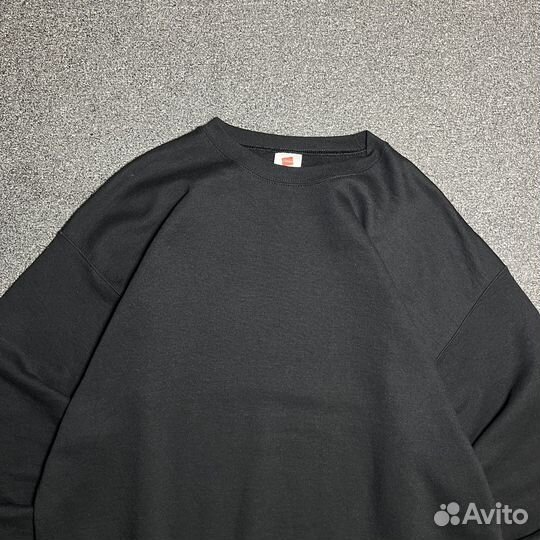 Свитшот Hanes черный