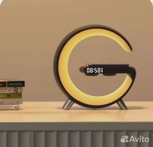 Стильный RGB Ночник с беспроводной зарядкой 15W