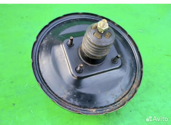 Тормозной вакуум Ланцер 9