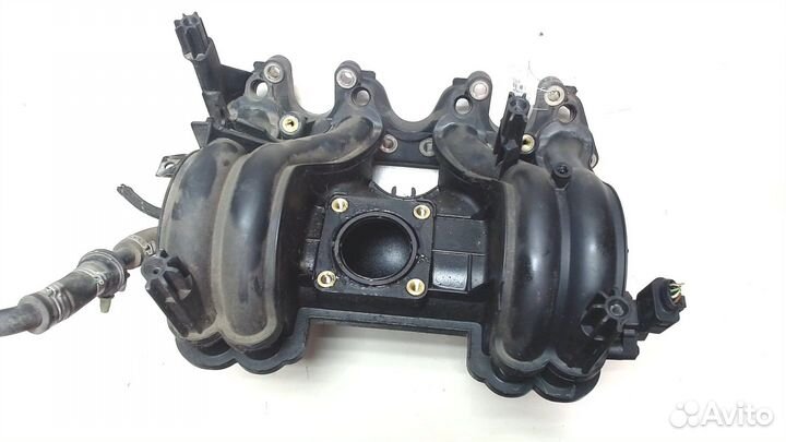 Коллектор впускной Volkswagen Polo, 1999