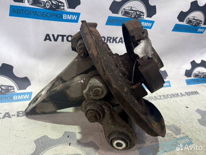 Кулак поворотный задний левый Bmw X5 E53 M57D30