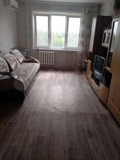 2-к. квартира, 52 м², 4/9 эт.