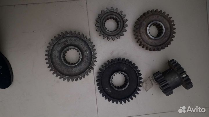 Шестерни советские кпп 77.37.188 трактора дт-75