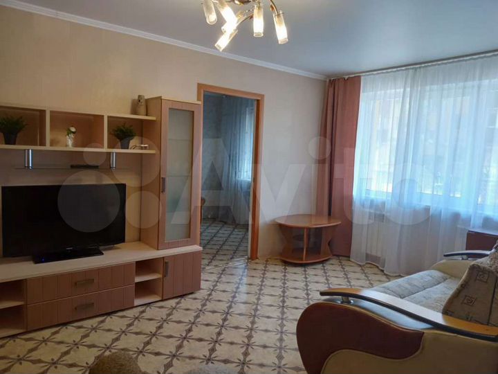 2-к. квартира, 46 м², 1/5 эт.