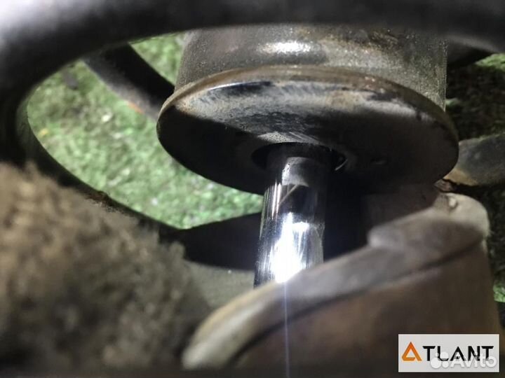 Стойка передняя toyota mark X