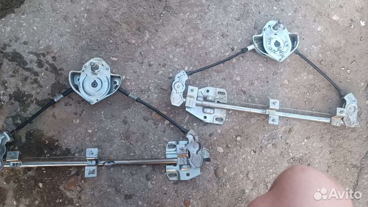 Стеклоподъемник ваз 21099