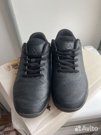 Кроссовки demix 40