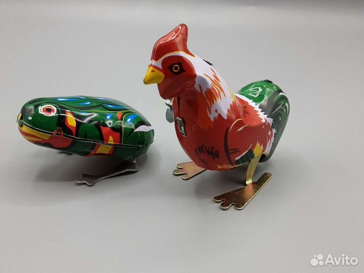 Заводная игрушка СССР золотой петушок и лягушка
