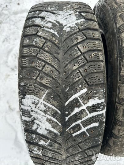 Michelin X-Ice North 4 215/65 R16 102T