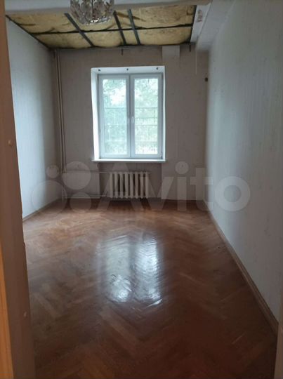 3-к. квартира, 82 м², 1/4 эт.