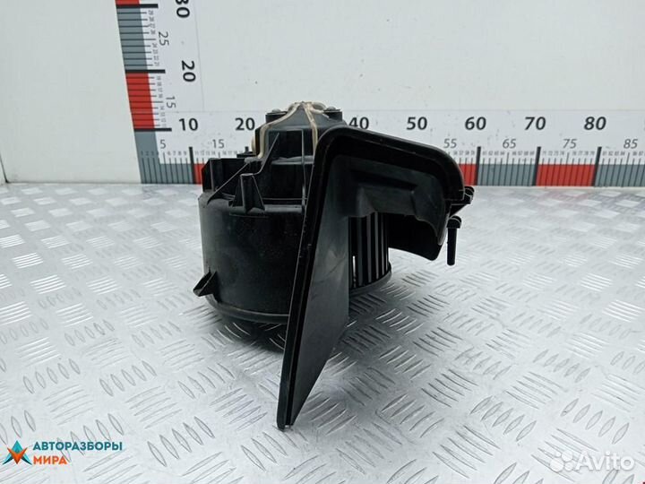 Моторчик печки Opel Vectra C 2005 13221349