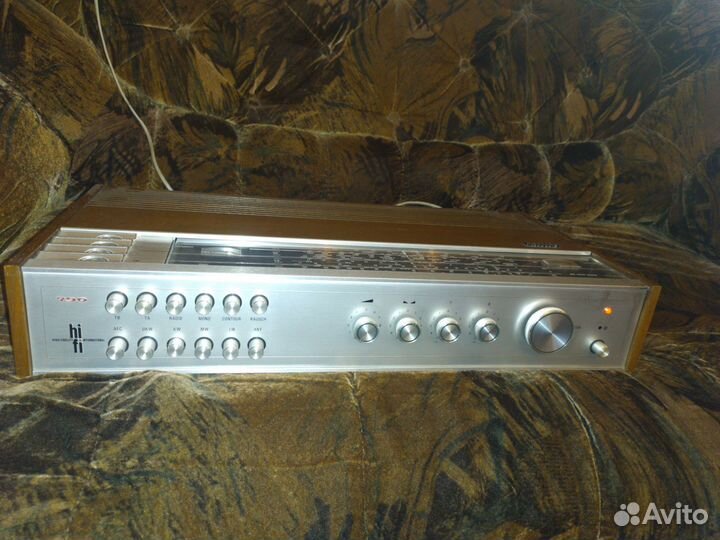 Ресивер с акустикой Philips RH790