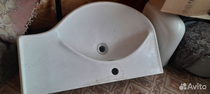 Раковина в ванную бу