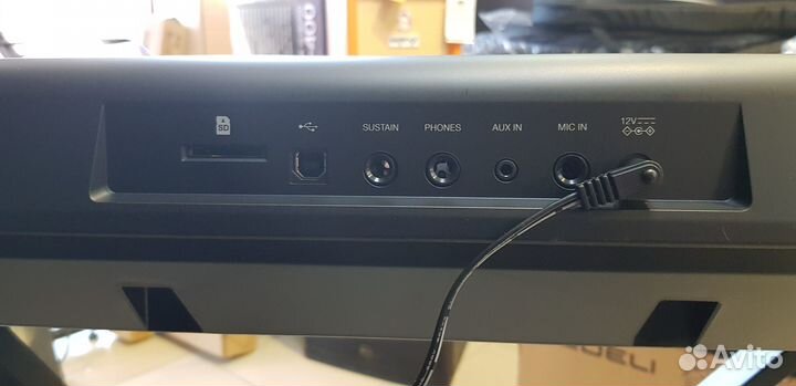 Medeli MK401 Синтезатор с системой обучения