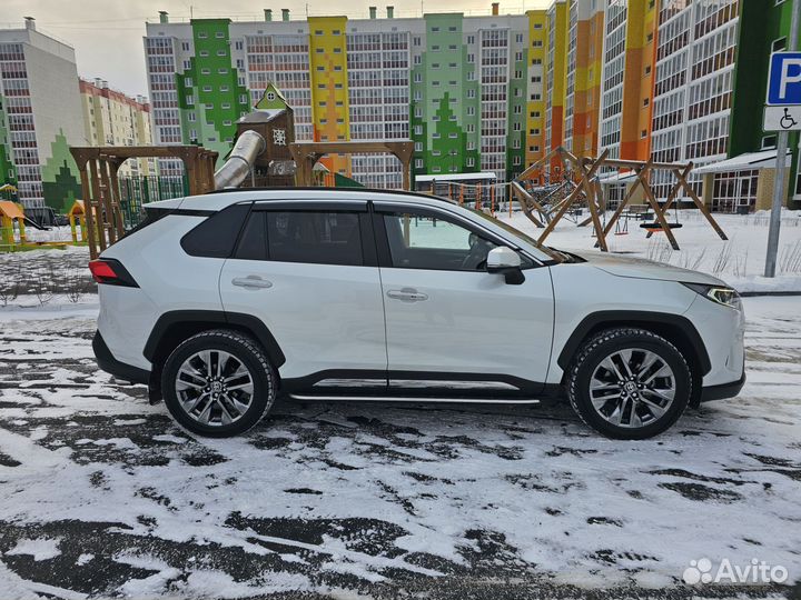 Toyota RAV4 2.5 AT, 2019, 16 000 км