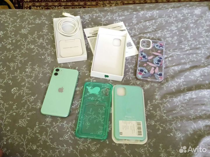 Телефон iPhone 11 128 gb