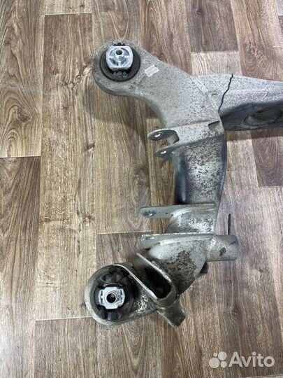 Подрамник Балка задний Mercedes S W221 3.5 M272