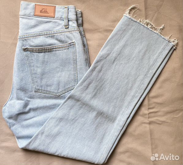 Джинсы Quiksilver
