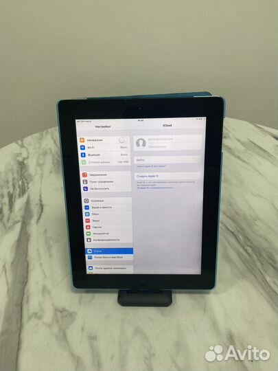 iPad 3rd Generation 9.3.6 64Gb Wi-Fi + Sim