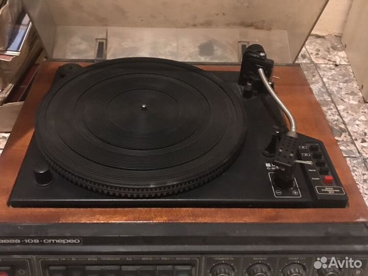 Проигрыватель винила