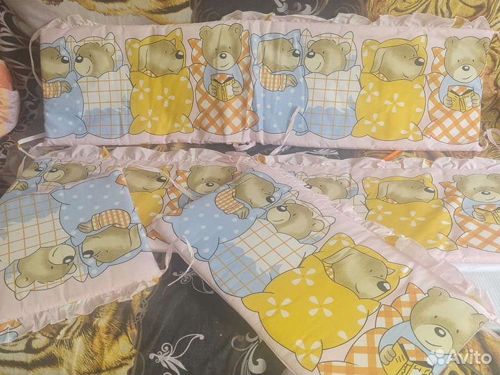 Бортики в детскую кроватку