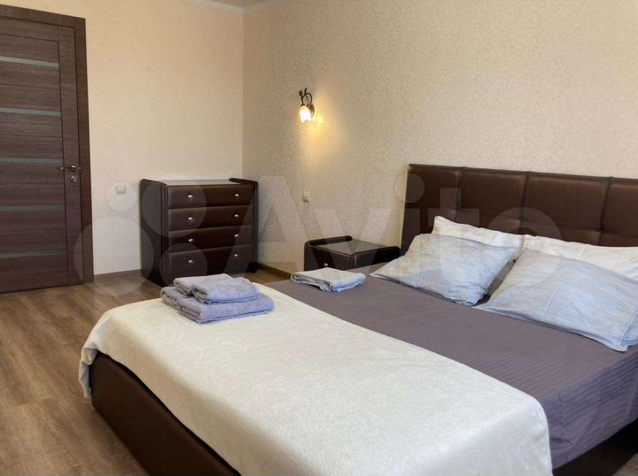 2-к. квартира, 75 м², 6/10 эт.