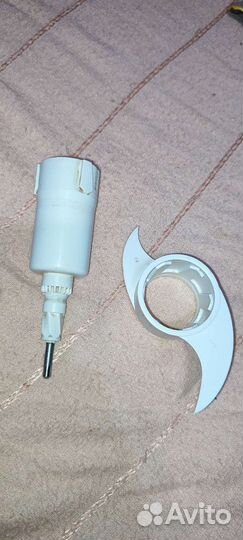 На запчасти кухонный комбайн philips