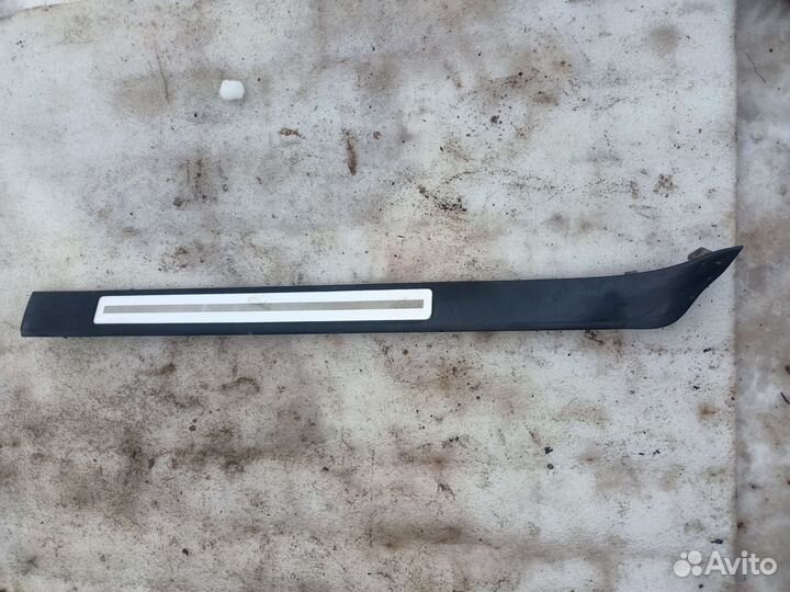 Накладка на порог задняя левая (под дверь) audi A8